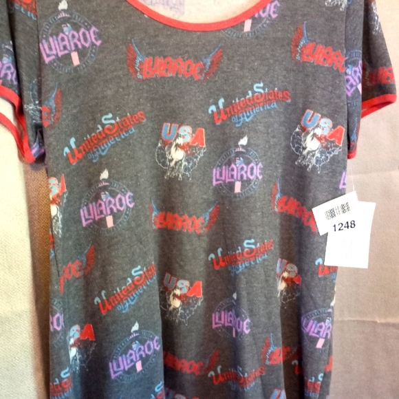 LuLaRoe Tops - Medium Classic T Patriotic. #1248